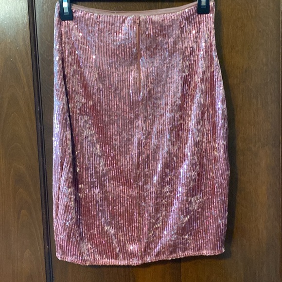 Stunning Cefian sequin and pink velvet 2 piece set 😍😍😍 - Picture 11 of 13